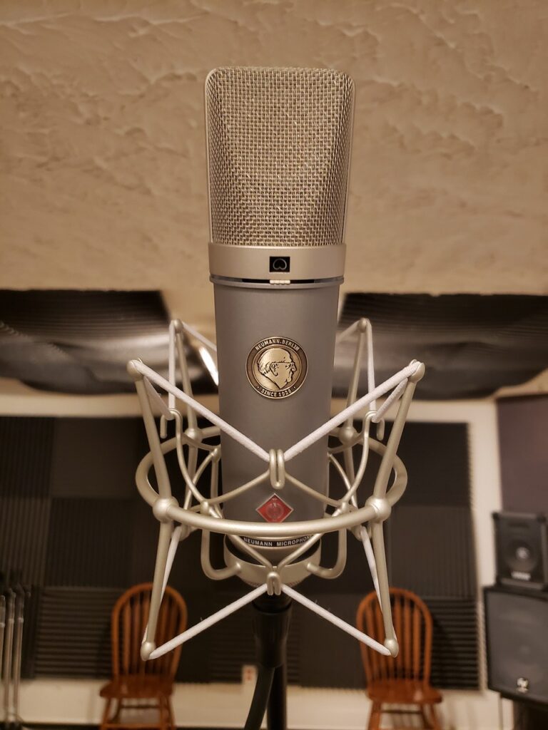 recording studio, microphone, studio mic-4425882.jpg